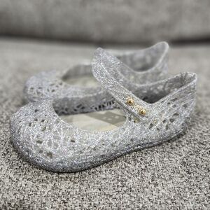 Mini Melissa Campana Silver Toddler Size 7